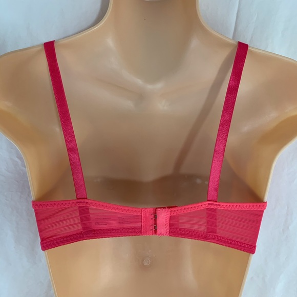 Lightly Padded No Wire Pink comfortable Bra 34B - Picture 3 of 9